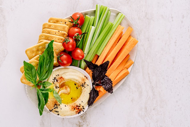 Carrot Sticks with Hummus for weight loss